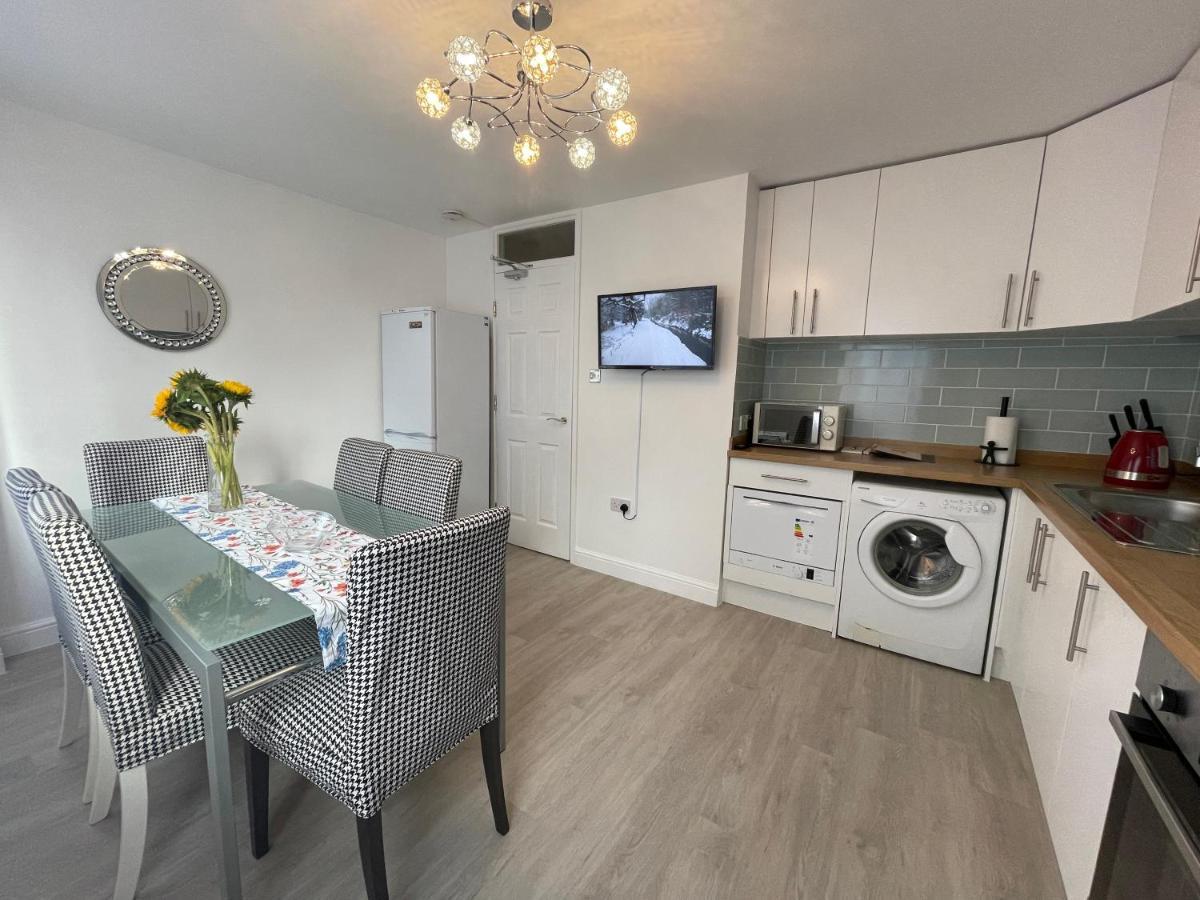 Central Comfy 2 Familyroom Apart Единбург Екстер'єр фото