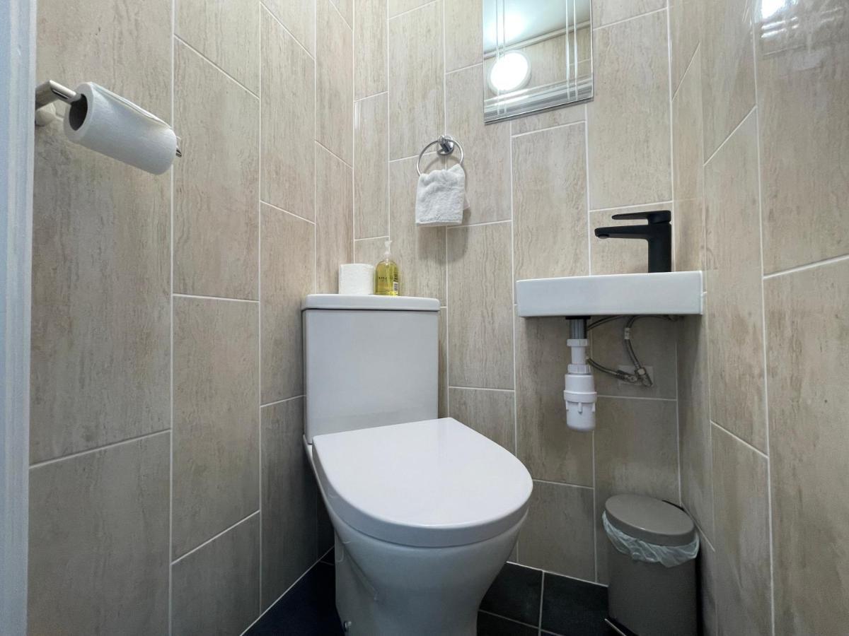Central Comfy 2 Familyroom Apart Единбург Екстер'єр фото